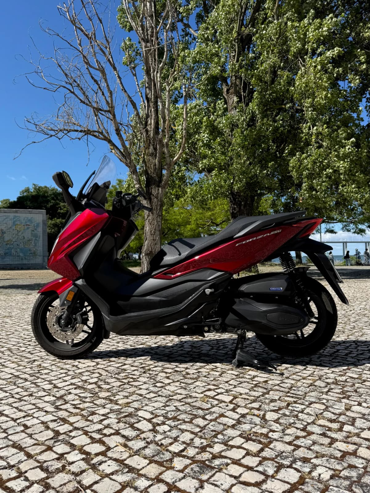 Honda Forza 350 • Garantia Honda • 5500 km
